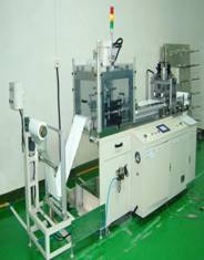 LPF覆蓋膜沖孔機.JPG